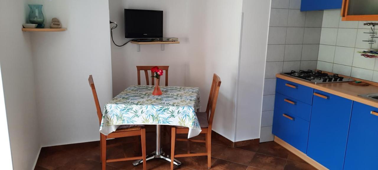 Antonio Apartman 2 Veli Lošinj Dış mekan fotoğraf